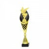 Holub (veľký) na čierno-zlatej trofeji