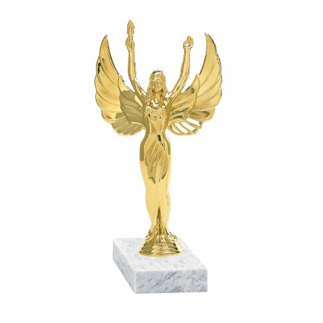 Víťazná (Victoria Great) zlatá figúrka so základňou