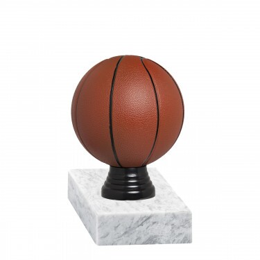 Farebná basketbalová figúrka s podstavcom